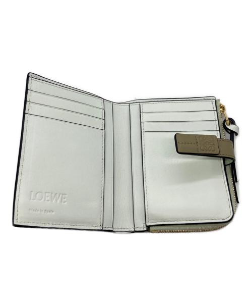 LOEWE（ロエベ）LOEWE (ロエベ) バーティカル ウォレット スモール 102340 グリーンの古着・服飾アイテム