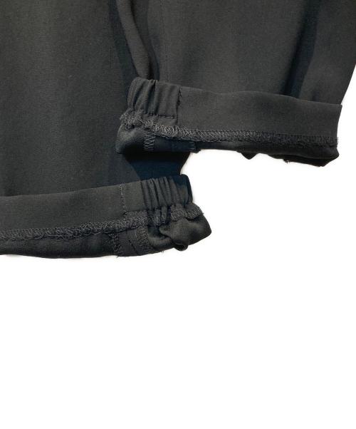 theory（セオリー）theory (セオリー) パウダークレープ ジョガーパンツ 01-2206406 ブラック サイズ:XSの古着・服飾アイテム