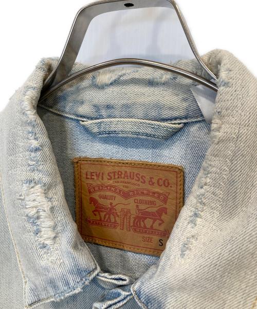 LEVI'S（リーバイス）LEVI'S (リーバイス) リペア加工デニムジャケット インディゴ サイズ:Sの古着・服飾アイテム