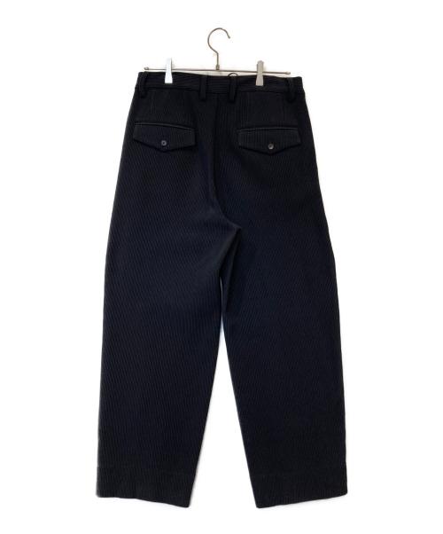 stein（シュタイン）stein (シュタイン) GRADATION PLEATS WIDE TROUSERS グラデーション プリーツ ワイド トラウザーズ ST.439 ブラック サイズ:Sの古着・服飾アイテム