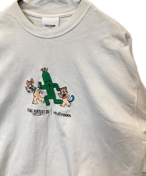 VAULTROOM（ボルトルーム）VAULTROOM (ボルトルーム) ファイナルファンタジー (ファイナルファンタジー) サボテンダーTEE ホワイト サイズ:XLの古着・服飾アイテム