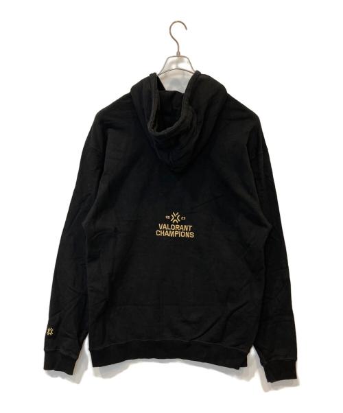 VAULTROOM（ボルトルーム）VAULTROOM (ボルトルーム) Valorant (ヴァロラント) 刺繍パーカー ブラック サイズ:XLの古着・服飾アイテム