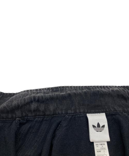 adidas（アディダス）adidas (アディダス) アディカラー ファースト ブラックデニム トラックトップ JW5883 ブラック サイズ:Mの古着・服飾アイテム