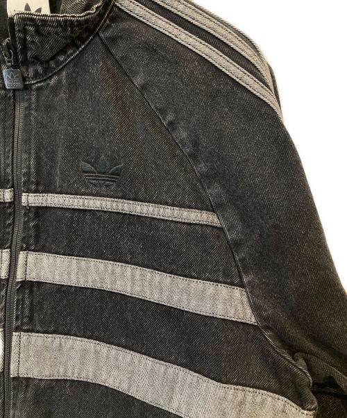 adidas（アディダス）adidas (アディダス) アディカラー ファースト ブラックデニム トラックトップ JW5883 ブラック サイズ:Mの古着・服飾アイテム