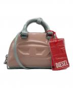 DIESELディーゼル）の古着「1Dr Domeクロスボディーバッグ X10464」｜ピンク