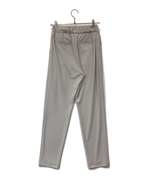 THREE DOTS（スリードッツ）THREE DOTS (スリードッツ) matte stretch ponte 2tuck pant　マットストレッチポンチ 2タックパンツ グレー サイズ:Sの古着・服飾アイテム