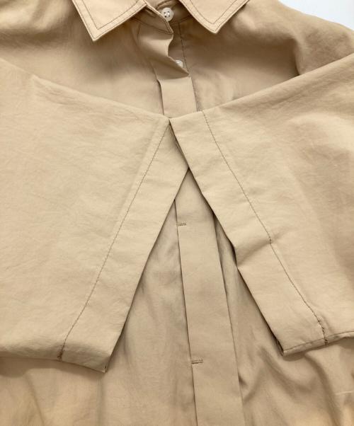 UNTITLED（アンタイトル）UNTITLED (アンタイトル) ロングシャツ 153-54401 ベージュ サイズ:3の古着・服飾アイテム