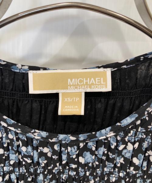 MICHAEL KORS（マイケルコース）MICHAEL KORS (マイケルコース) フローラルプリント スモック ジョーゼット マキシ ドレス MS582VFH81 ブラック×ブルー サイズ:XSの古着・服飾アイテム