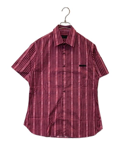 PRADA（プラダ）PRADA (プラダ) 総柄シャツ　UCS137 R161 ピンク サイズ:40の古着・服飾アイテム