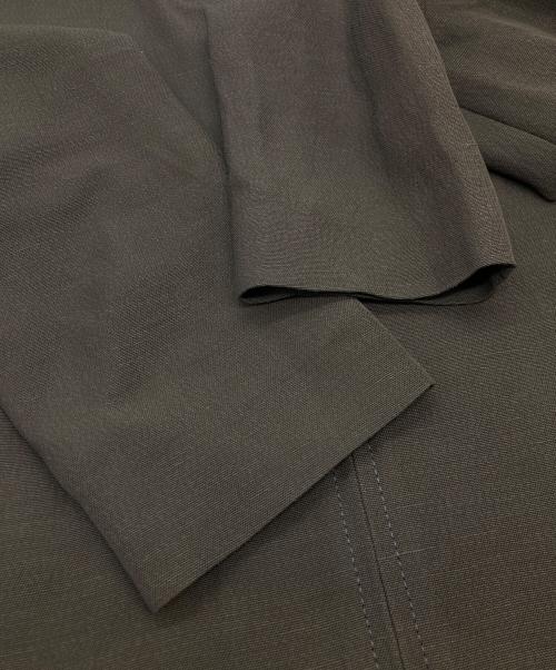 theory luxe（セオリーリュクス）theory luxe (セオリーリュクス) ノーカラージップジャケット 03-0104135 オリーブ サイズ:38の古着・服飾アイテム