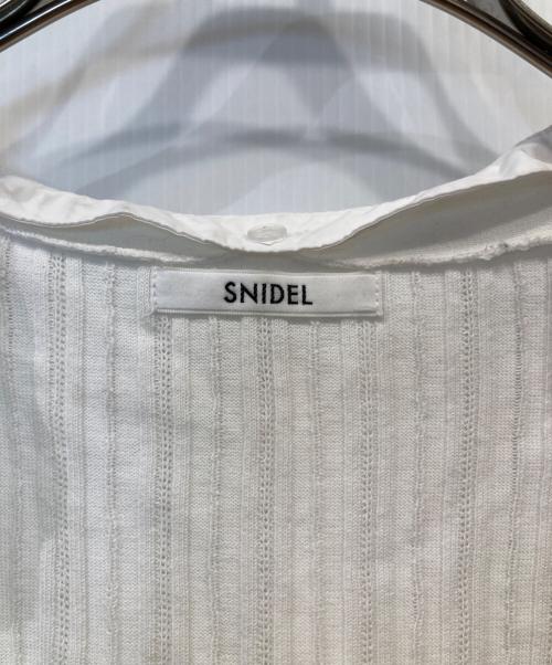 Snidel（スナイデル）Snidel (スナイデル) レースカラーデザインニットカーディガン SWNT261201 ホワイト サイズ:FREEの古着・服飾アイテム