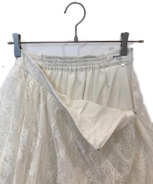 Snidel（スナイデル）Snidel (スナイデル) Sustainableバリエーションティアードスカート SWFS261013 ホワイトの古着・服飾アイテム