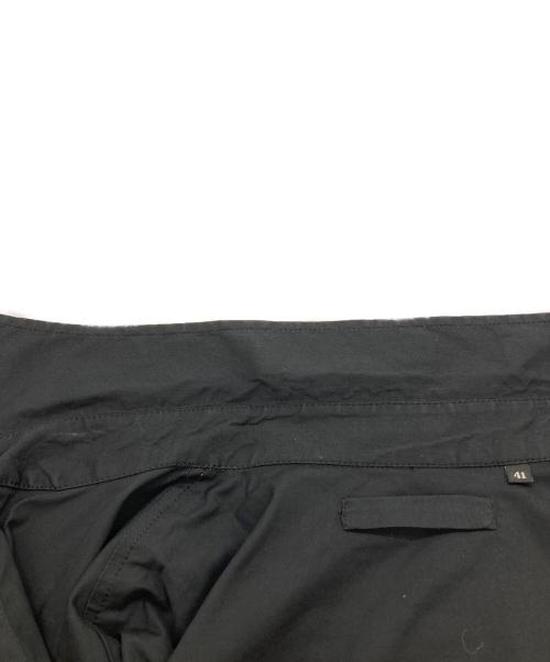 PRADA（プラダ）PRADA (プラダ) コットンナイロンストレッチロゴ半袖シャツ SC181H F62 ブラック サイズ:41の古着・服飾アイテム