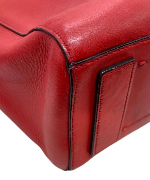 COLE HAAN（コールハーン）COLE HAAN (コールハーン) ゾエ スモール バケット クロスボディ　U03015 レッド サイズ:表示がないため不明の古着・服飾アイテム