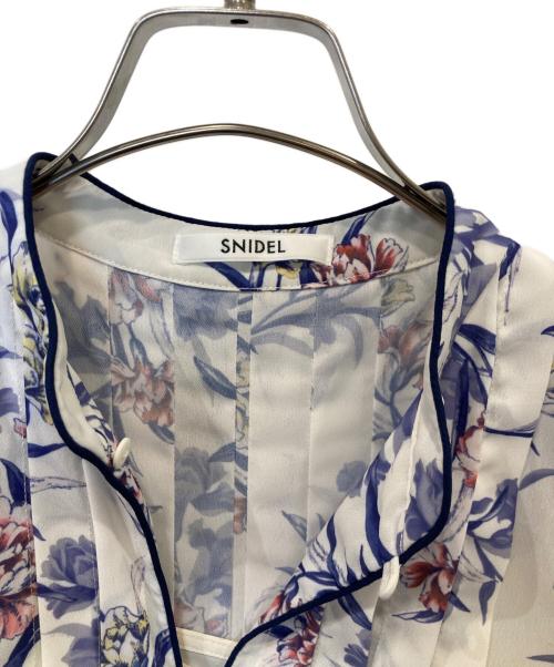 Snidel（スナイデル）Snidel (スナイデル) Sustainableタックプリントワンピース　SWFO231265 ホワイト サイズ:1の古着・服飾アイテム