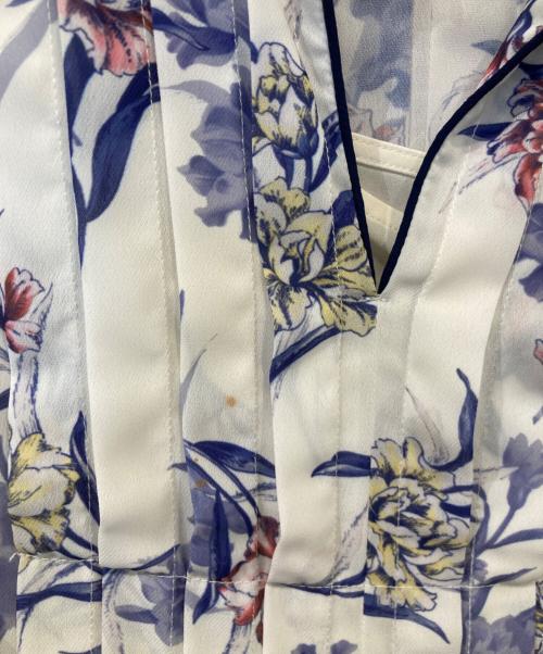 Snidel（スナイデル）Snidel (スナイデル) Sustainableタックプリントワンピース　SWFO231265 ホワイト サイズ:1の古着・服飾アイテム
