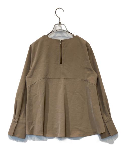 NOLLEY'S（ノーリーズ）NOLLEY'S (ノーリーズ) ウォッシャブルストレッチギャババックフレアブラウス 5-0035-5-01-055 ベージュ サイズ:38の古着・服飾アイテム