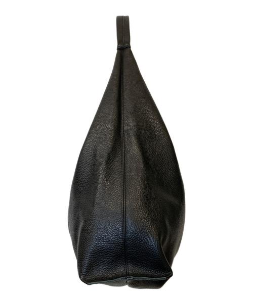 AULENTTI（オウレンティ）AULENTTI (オウレンティ) レザーワンショルダーバッグ ブラックの古着・服飾アイテム
