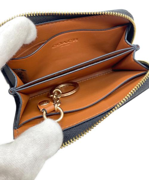 COACH（コーチ）COACH (コーチ) マルチファンクション カード ケース　CW427 ブラウンの古着・服飾アイテム