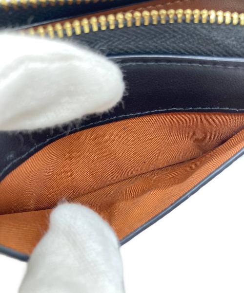COACH（コーチ）COACH (コーチ) マルチファンクション カード ケース　CW427 ブラウンの古着・服飾アイテム