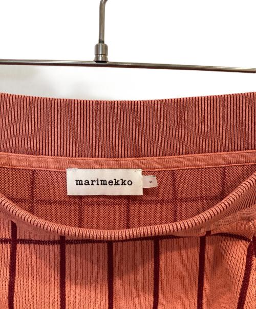 marimekko（マリメッコ）marimekko (マリメッコ) Tiiliskivi / Karnappi knitted skirt ティーリスキヴィ／カルナッピ ニッテッド スカート ピンク サイズ:Sの古着・服飾アイテム