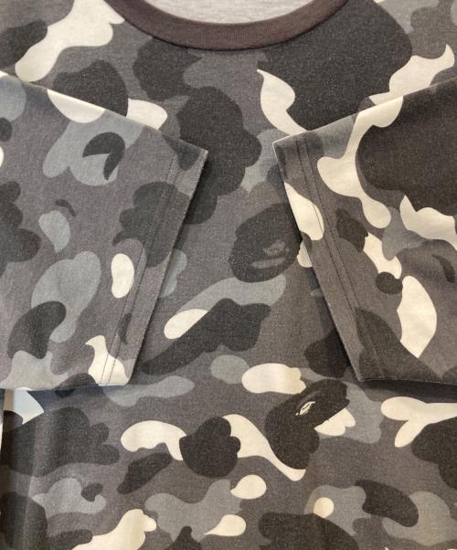 A BATHING APE（アベイシングエイプ）A BATHING APE (アベイシングエイプ) City Camo Large Ape Head Tee シティ カモ ラージ エイプ ヘッド ティー 001CSK301003M グレー サイズ:Lの古着・服飾アイテム