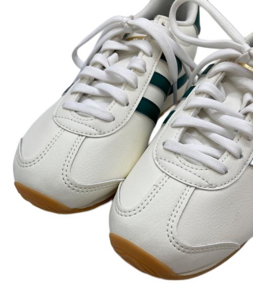 adidas（アディダス）adidas (アディダス) ローカットスニーカー　HQ2329 アイボリー サイズ:24cmの古着・服飾アイテム
