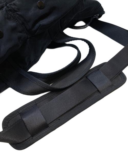 C.P COMPANY（シーピーカンパニー）C.P COMPANY (シーピーカンパニー) レンズワッペン トートバッグ ラージ 18CMAC219A 005269G ブラックの古着・服飾アイテム