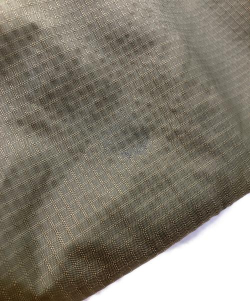 mont-bell（モンベル）mont-bell (モンベル) ZERO POINT リュック カーキの古着・服飾アイテム