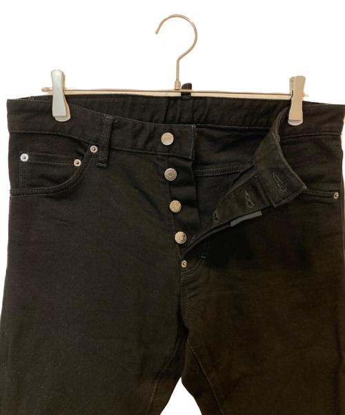 DSQUARED2 BLACK BULL（ディースクエアード ブラック ブル）DSQUARED2 BLACK BULL (ディースクエアード ブラック ブル) Cool Guy Jean クールガイジーンズ S71LB1350 S30564 ブラック サイズ:48の古着・服飾アイテム