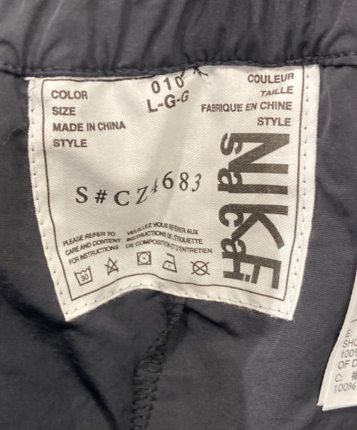 NIKE（ナイキ）NIKE (ナイキ) sacai (サカイ) プリーツロングスカート　CZ4683-010 ネイビー サイズ: Lの古着・服飾アイテム