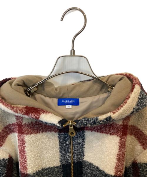 BLUE LABEL CRESTBRIDGE（ブルーレーベルクレストブリッジ）BLUE LABEL CRESTBRIDGE (ブルーレーベルクレストブリッジ) チェックボアパーカー　55F01-214-42 ベージュ サイズ:38の古着・服飾アイテム