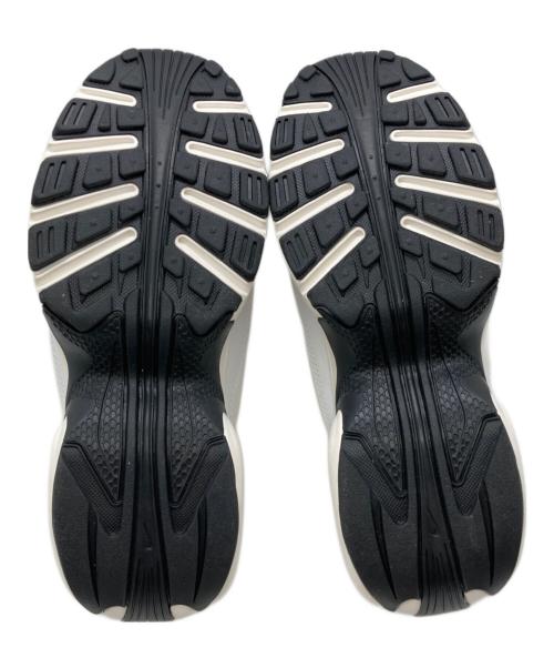NIKE（ナイキ）NIKE (ナイキ) AIRMAX PORTAL　HF3053-103 ホワイト サイズ:24cm 未使用品の古着・服飾アイテム