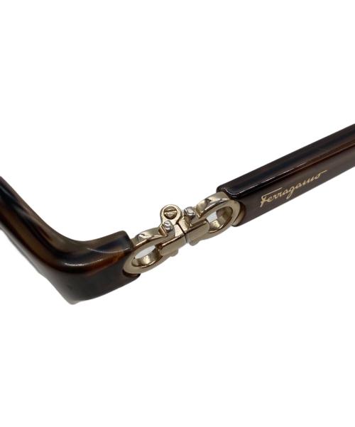 Salvatore Ferragamo（サルヴァトーレ フェラガモ）Salvatore Ferragamo (サルヴァトーレ フェラガモ) サングラス　SF804SA サイズ:56口16の古着・服飾アイテム