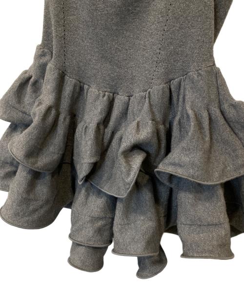 Snidel（スナイデル）Snidel (スナイデル) ラッフルティアードベアニットプルオーバー SWNT262056 グレー サイズ:FREEの古着・服飾アイテム