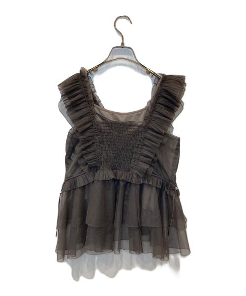 Snidel（スナイデル）Snidel (スナイデル) Sustainableチュールペプラムブラウス SWFB261180 グレー サイズ:FREEの古着・服飾アイテム