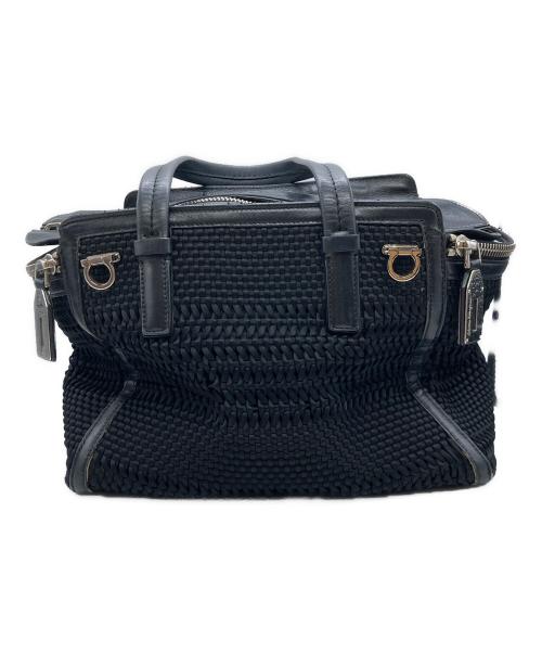 Salvatore Ferragamo（サルヴァトーレ フェラガモ）Salvatore Ferragamo (サルヴァトーレ フェラガモ) 編み込みハンドバッグ　DY-21 E451 ブラックの古着・服飾アイテム