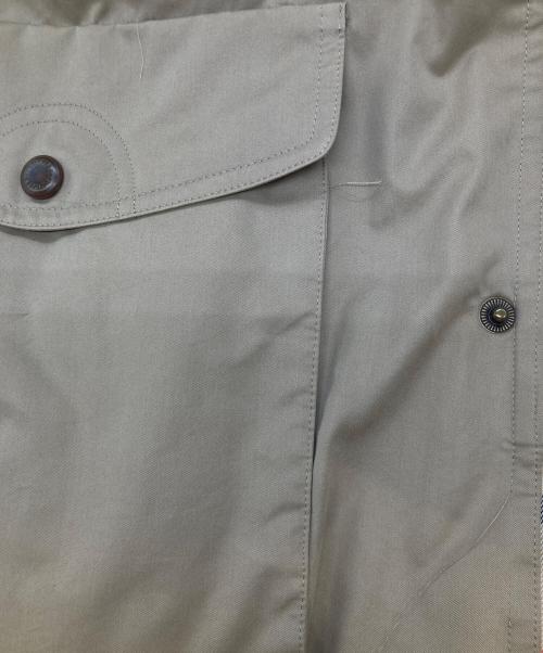 Burberry's（バーバリーズ）Burberry's (バーバリーズ) ダウンライナー付きジップコート　WV408-597-50 ベージュ サイズ:Lの古着・服飾アイテム