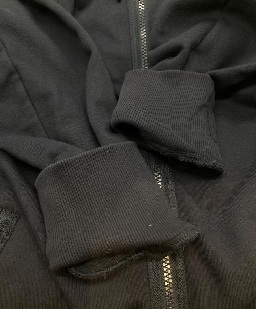 C.P COMPANY（シーピーカンパニー）C.P COMPANY (シーピーカンパニー) DIAGONAL RAISED FLEECE GOGGLE SWEATSHIRT ダイアゴナル・レイズド・フリース・ゴーグル・スウェットシャツ RCCMSS715A ネイビー サイズ:Lの古着・服飾アイテム