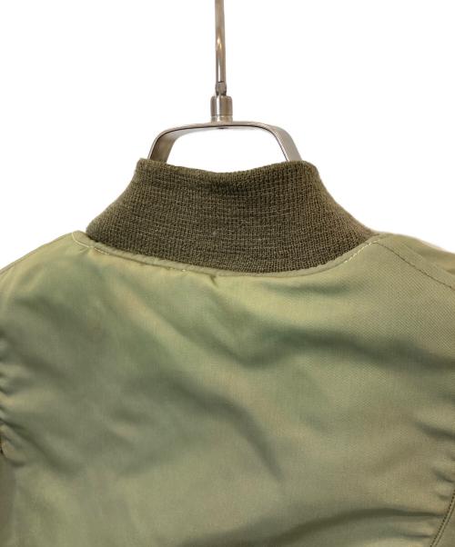 BUZZ RICKSON'S（バズリクソンズ）BUZZ RICKSON'S (バズリクソンズ) B-15D MOD M13189 カーキ サイズ:38の古着・服飾アイテム