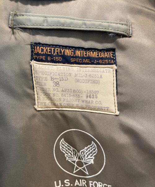 BUZZ RICKSON'S（バズリクソンズ）BUZZ RICKSON'S (バズリクソンズ) B-15D MOD M13189 カーキ サイズ:38の古着・服飾アイテム