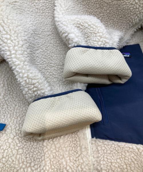 Patagonia（パタゴニア）Patagonia (パタゴニア) Classic Retro X クラシックレトロX  23056 ベージュ サイズ:Mの古着・服飾アイテム