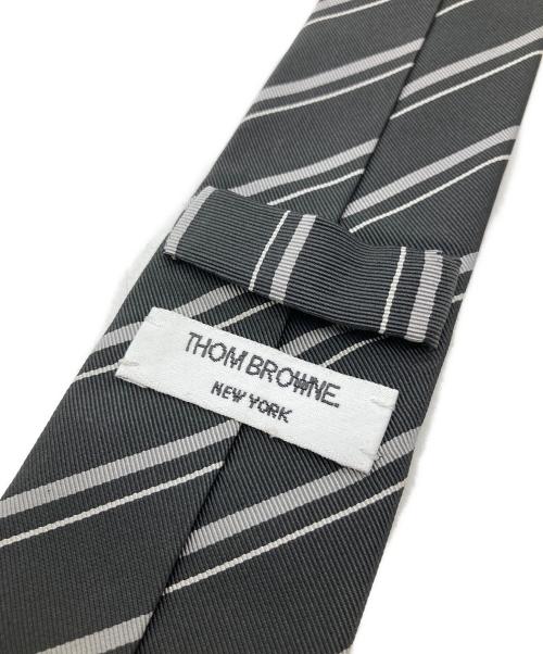 THOM BROWNE. NEW YORK（トムブラウン ニューヨーク）THOM BROWNE. NEW YORK (トムブラウン ニューヨーク) ネクタイ グレー サイズ:不明の古着・服飾アイテム