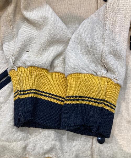 MITCHELL & NESS（ミッチェルアンドネス）MITCHELL & NESS (ミッチェルアンドネス) スナップボタンメルトンスタジャン ベージュ サイズ:38の古着・服飾アイテム