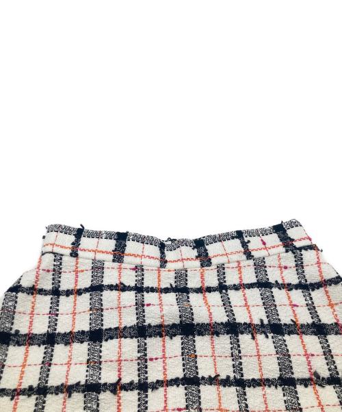 sheller（シェリエ）sheller (シェリエ) ツイードショートパンツ 231012 ホワイト サイズ:M 未使用品の古着・服飾アイテム