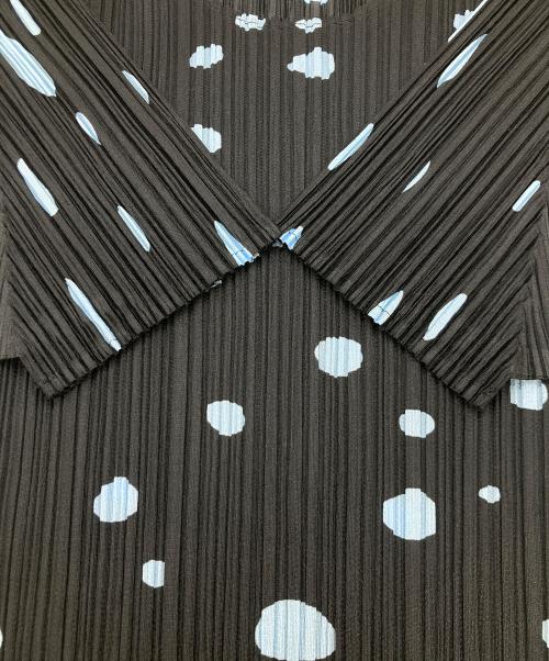 PLEATS PLEASE（プリーツプリーズ）PLEATS PLEASE (プリーツプリーズ) プリーツカットソー PP93-JK735 ブラック サイズ:3の古着・服飾アイテム
