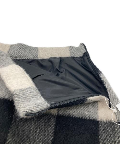 sheller（シェリエ）sheller (シェリエ) ブロックチェックショートパンツ ブラック×ベージュ サイズ:M 未使用品の古着・服飾アイテム
