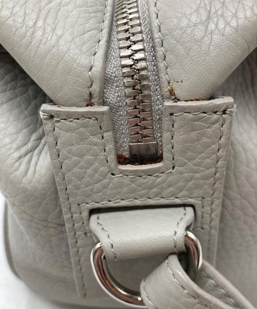 BALENCIAGA（バレンシアガ）BALENCIAGA (バレンシアガ) インファンタ2WAYショルダーバッグ　390922 グレージュの古着・服飾アイテム