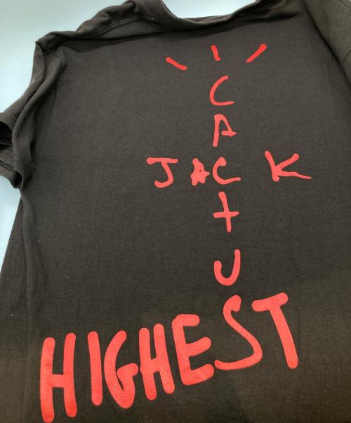 Travis Scott（トラヴィススコット）TRAVIS SCOTT (トラヴィススコット) JORDAN BRAND (ジョーダン ブランド) Tシャツ ブラウン サイズ:Mの古着・服飾アイテム