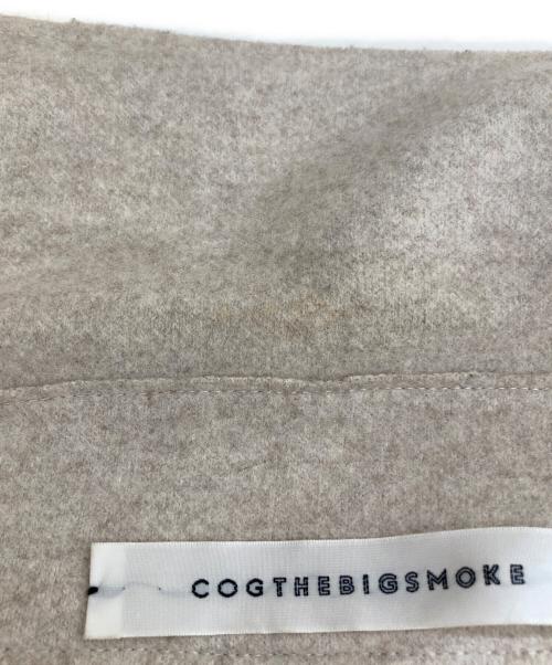 COGTHEBIGSMOKE（コグザビッグスモーク）COGTHEBIGSMOKE (コグザビッグスモーク) SQUAREコート 3802-203-315-1 ベージュ サイズ:FREEの古着・服飾アイテム